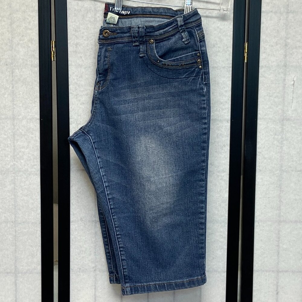 Kiss Therapy Embellished Zip Pocket Faded Capri Crop Denim Jeans Medium Wash 16 - Picture 5 of 14